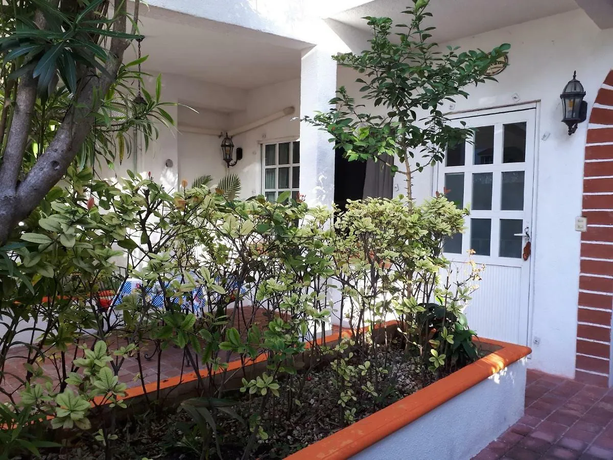 Casa De Las Ranas Otel Puerto Morelos