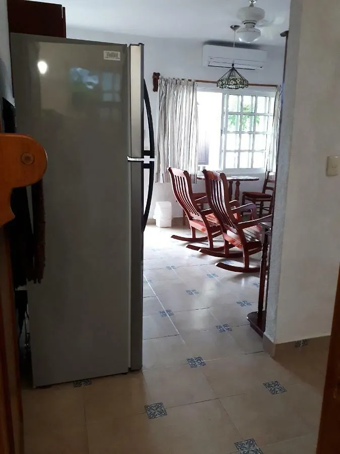 Casa De Las Ranas Otel Puerto Morelos