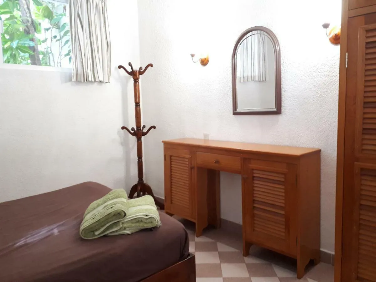 Casa De Las Ranas Otel Puerto Morelos Meksika